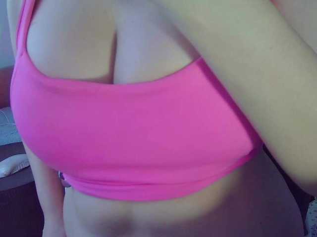 Leysun7's BongaCams show and profile