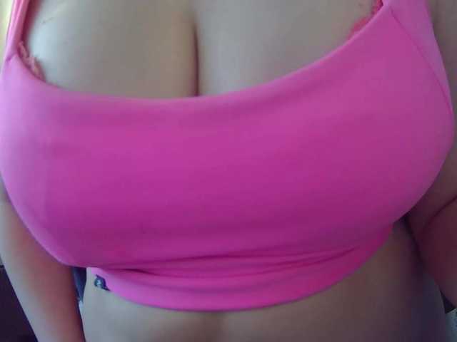 Leysun7's BongaCams show and profile