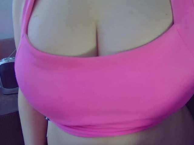 Leysun7's BongaCams show and profile