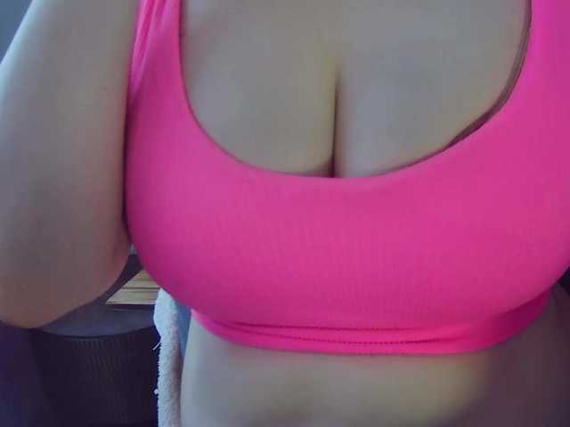 Leysun7's BongaCams show and profile