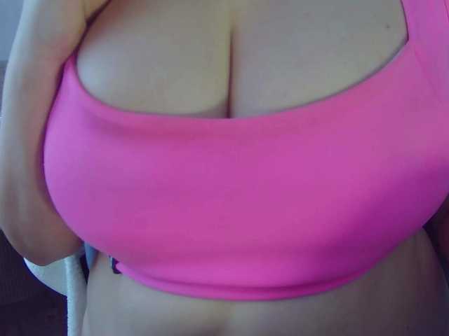 Leysun7's BongaCams show and profile