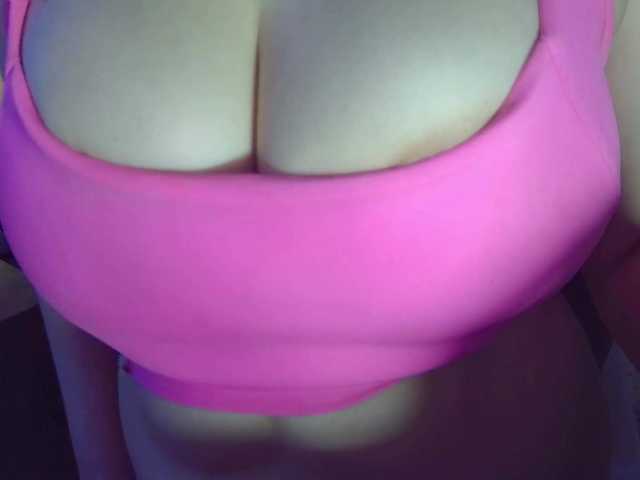 Leysun7's BongaCams show and profile