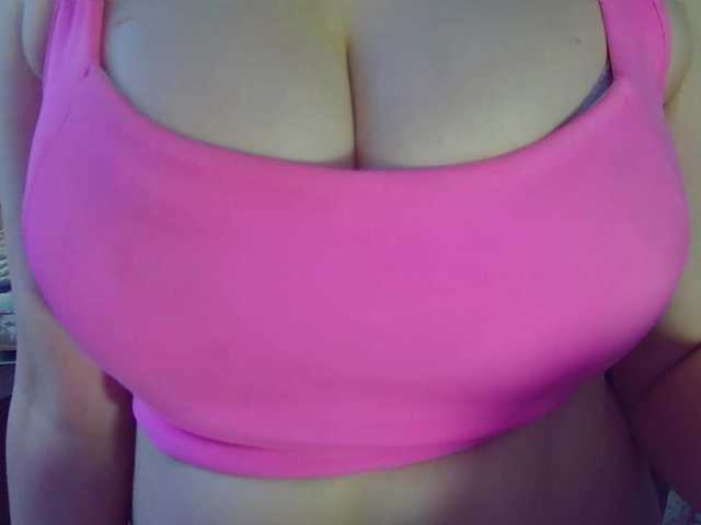 Leysun7's BongaCams show and profile