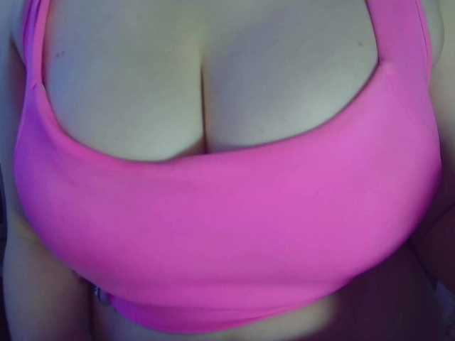 Leysun7's BongaCams show and profile