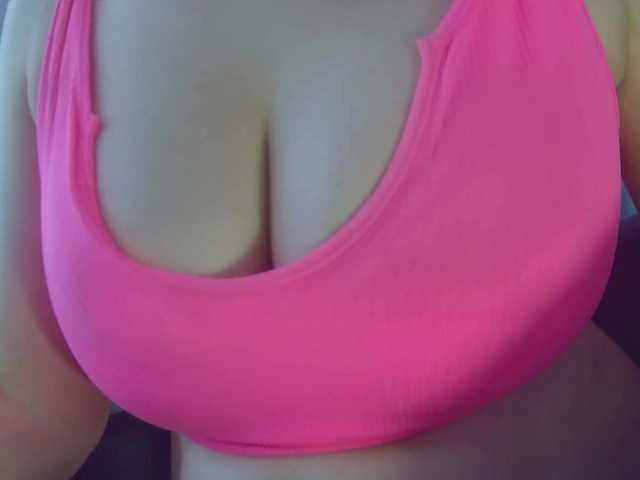 Leysun7's BongaCams show and profile