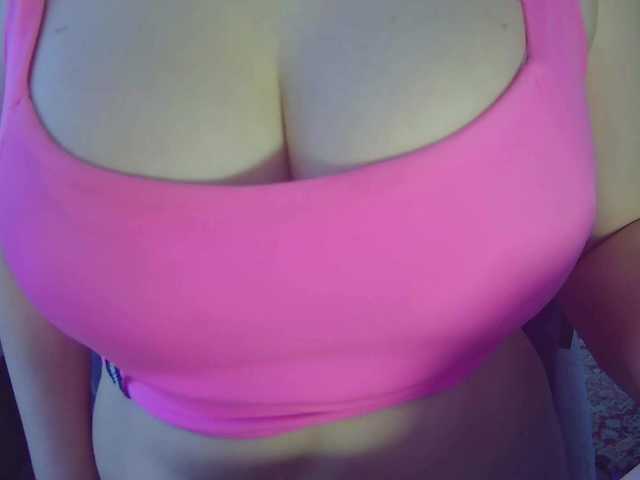 Leysun7's BongaCams show and profile