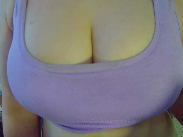 Leysun7's BongaCams show and profile