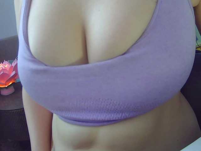 Leysun7's BongaCams show and profile