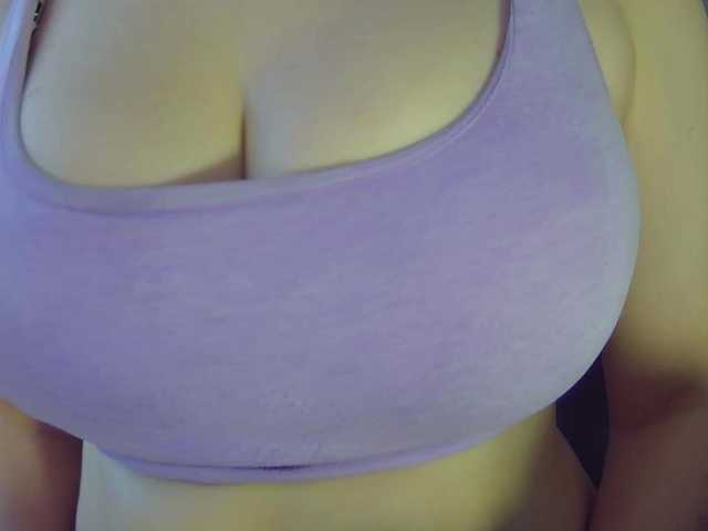 Leysun7's BongaCams show and profile