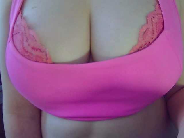 Leysun7's BongaCams show and profile