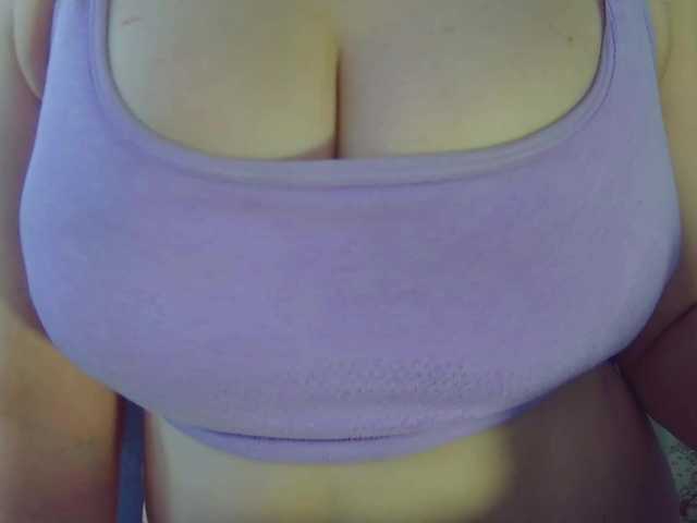 Leysun7's BongaCams show and profile