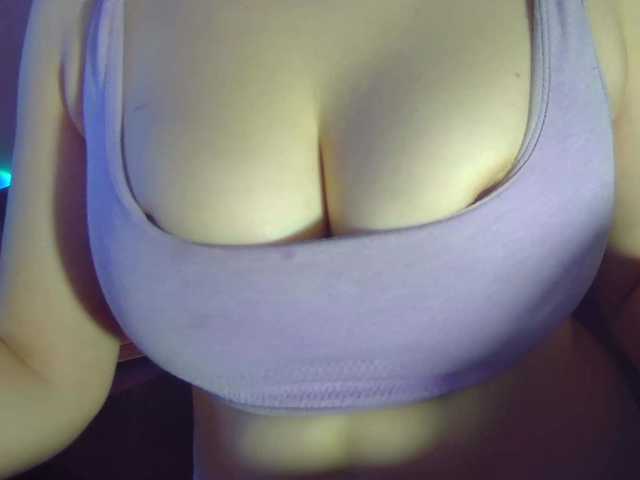 Leysun7's BongaCams show and profile