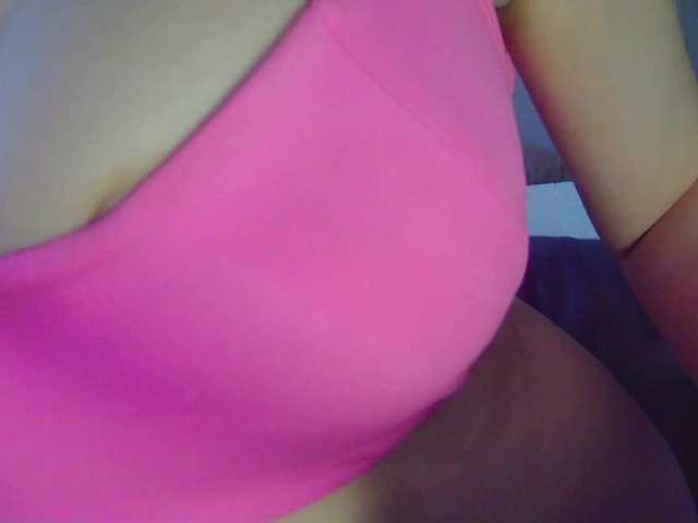 Leysun7's BongaCams show and profile