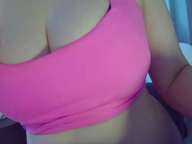 Leysun7's BongaCams show and profile