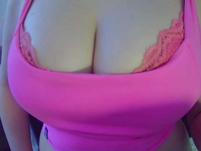 Leysun7's BongaCams show and profile