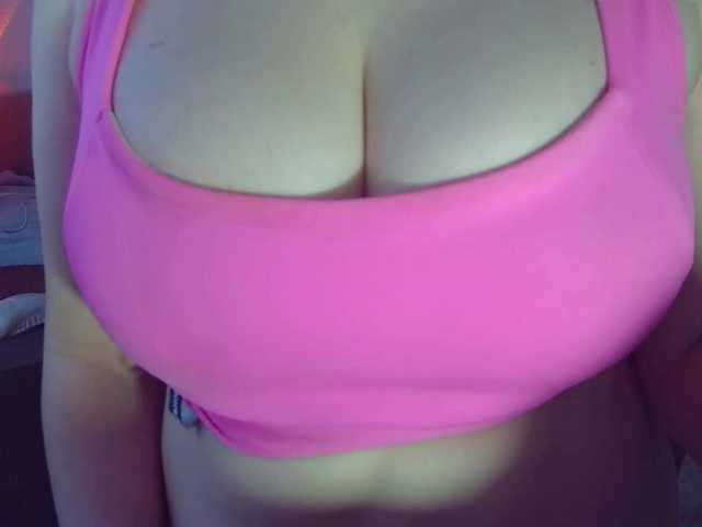 Leysun7's BongaCams show and profile