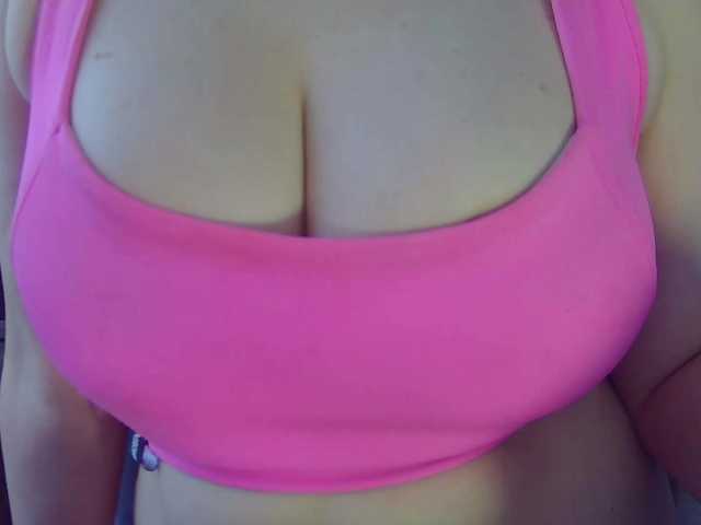 Leysun7's BongaCams show and profile