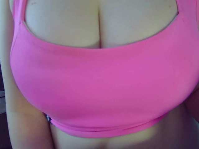 Leysun7's BongaCams show and profile