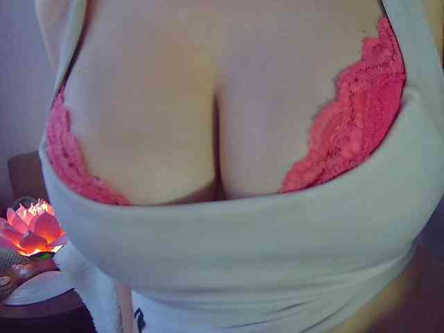 Leysun7's webcam live show
