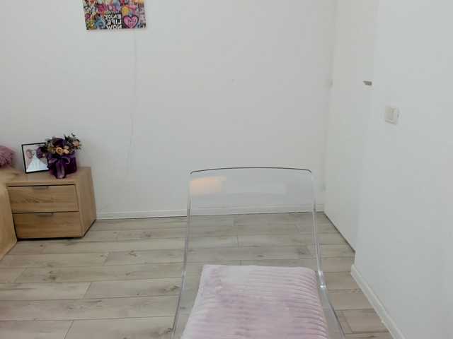 EmmaGracee's BongaCams show and profile