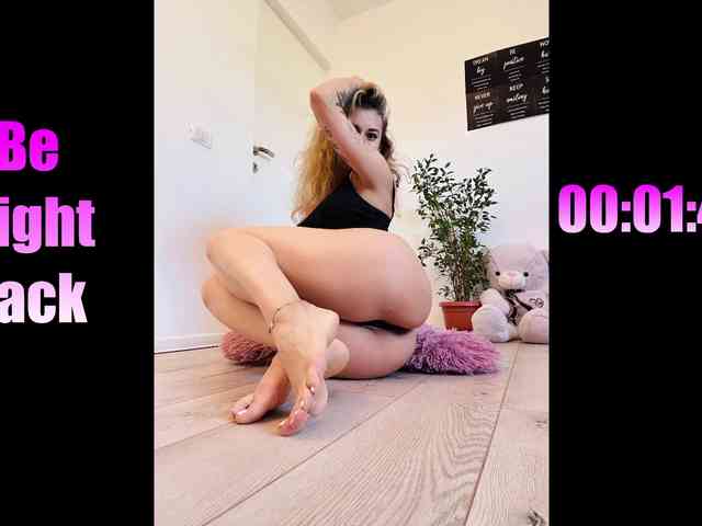 EmmaGracee webcam