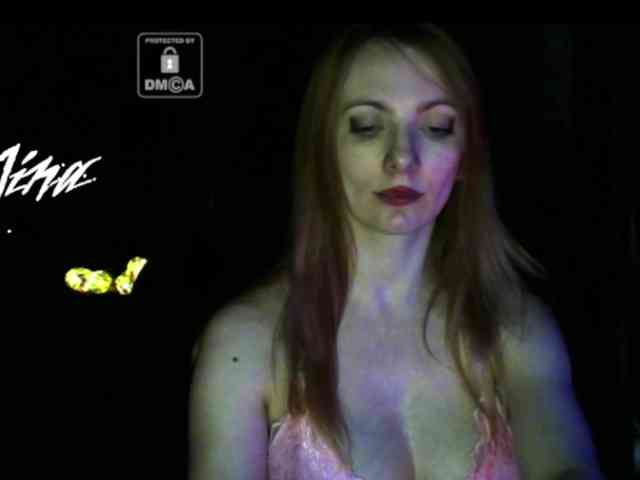 EXTASYmina webcam
