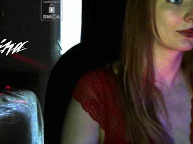 EXTASYmina webcam