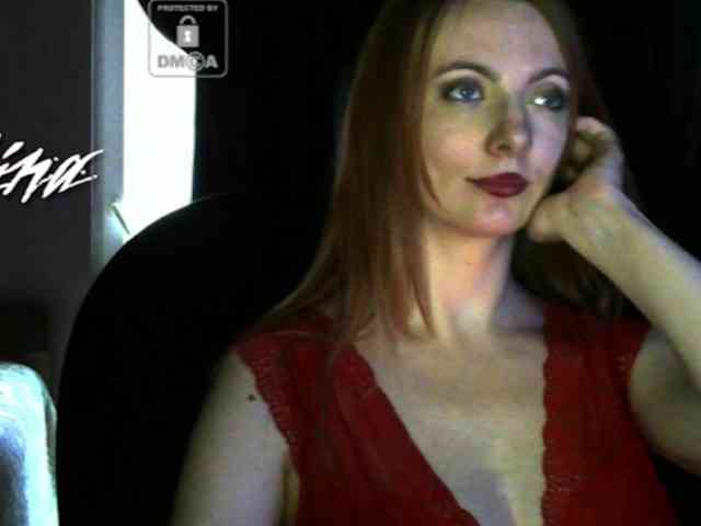 EXTASYmina webcam