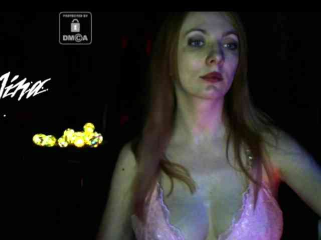 EXTASYmina webcam