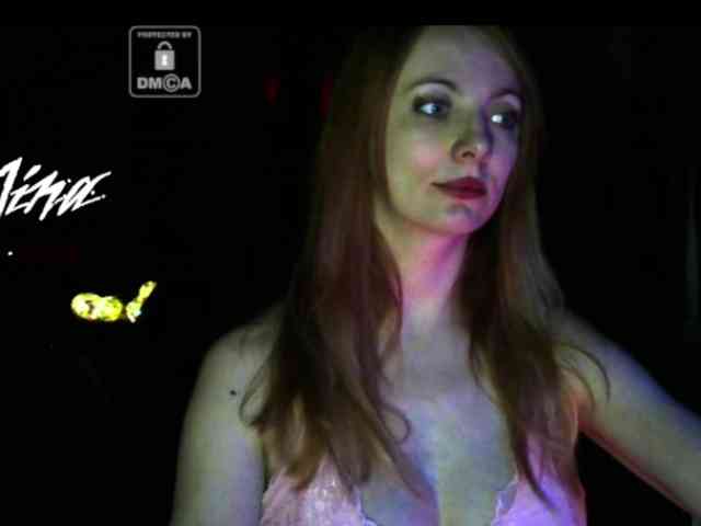 EXTASYmina webcam