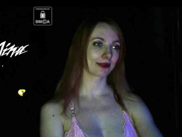 EXTASYmina webcam