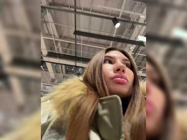 Sex chat gratuit in direct cu -EmilyBaby- pe BongaCams