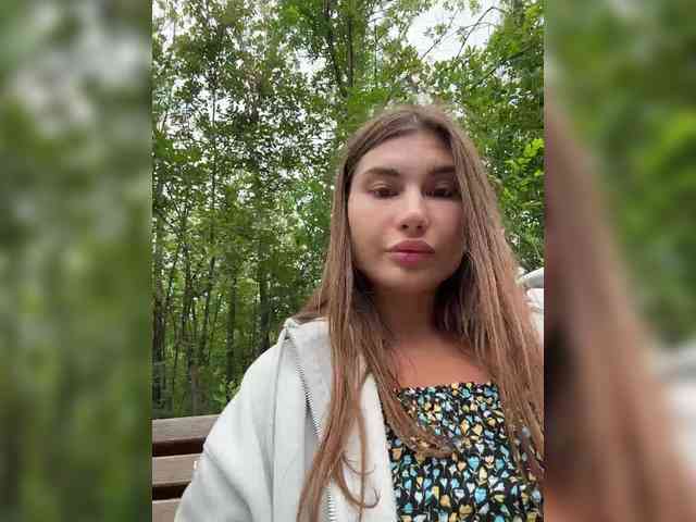 cam free chat -EmilyBaby-