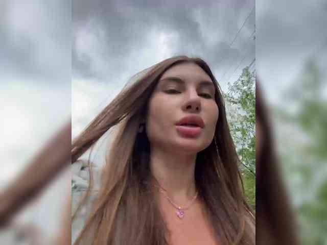 webcam live -EmilyBaby-