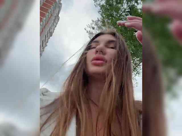 -EmilyBaby- webcam