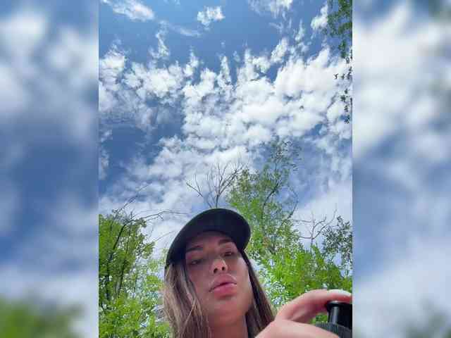 online chatting -EmilyBaby-