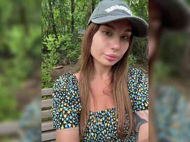 live strip chat -EmilyBaby-
