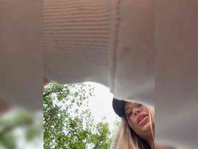 online chatting -EmilyBaby-