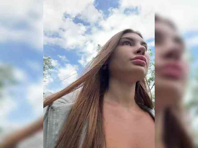 chat porn -EmilyBaby-