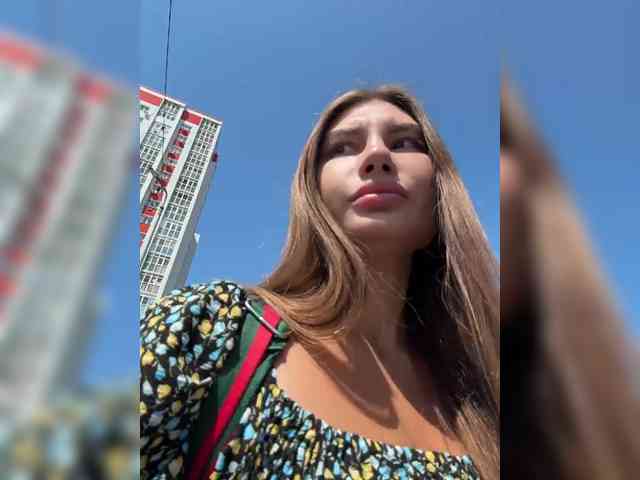 cam free chat -EmilyBaby-