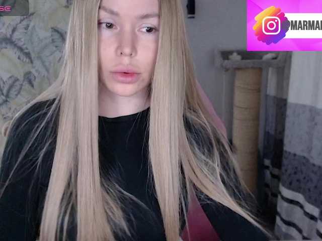 Foxymoxy19 live cam profile