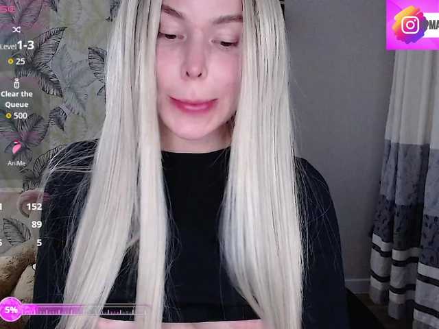 Foxymoxy19 from BongaCams is Freechat