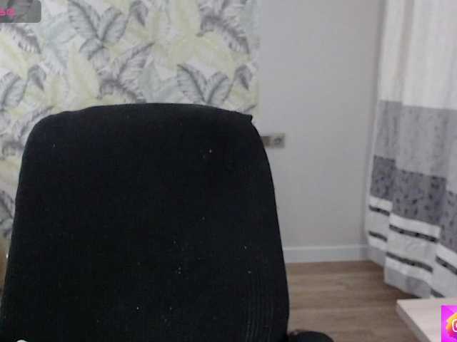  Foxymoxy19 chat room