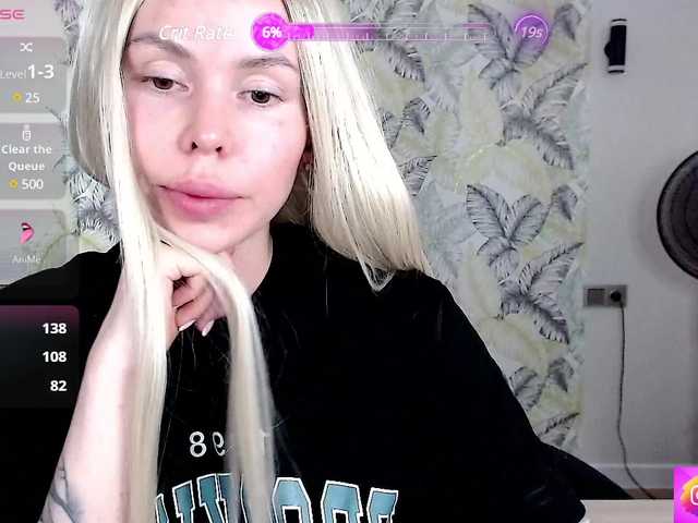  Foxymoxy19 chat room