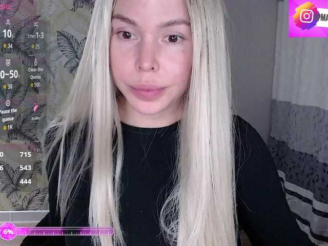  Foxymoxy19 chat room