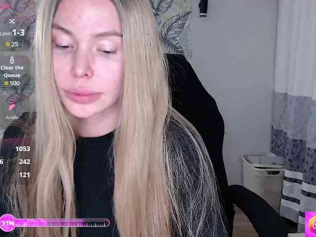 Foxymoxy19 Live Webcam on BongaCams