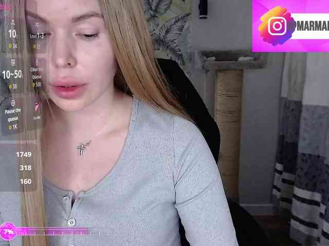 Foxymoxy19 Live Webcam on BongaCams