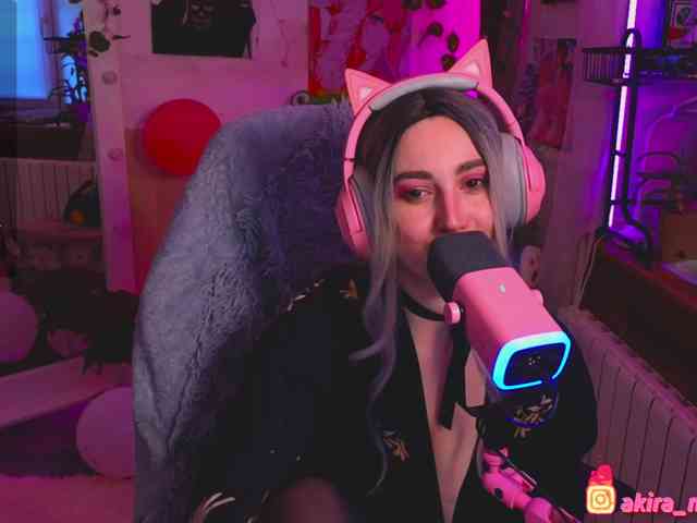 AkiraMiyaMur webcam