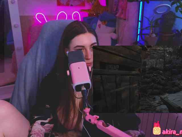 AkiraMiyaMur webcam
