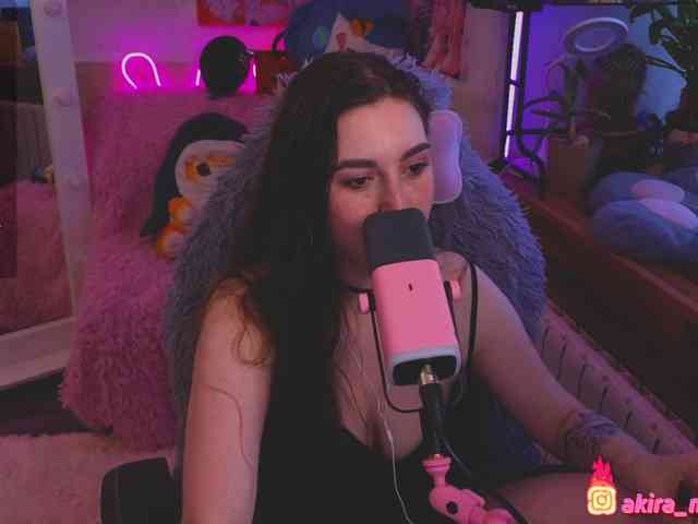 AkiraMiyaMur webcam